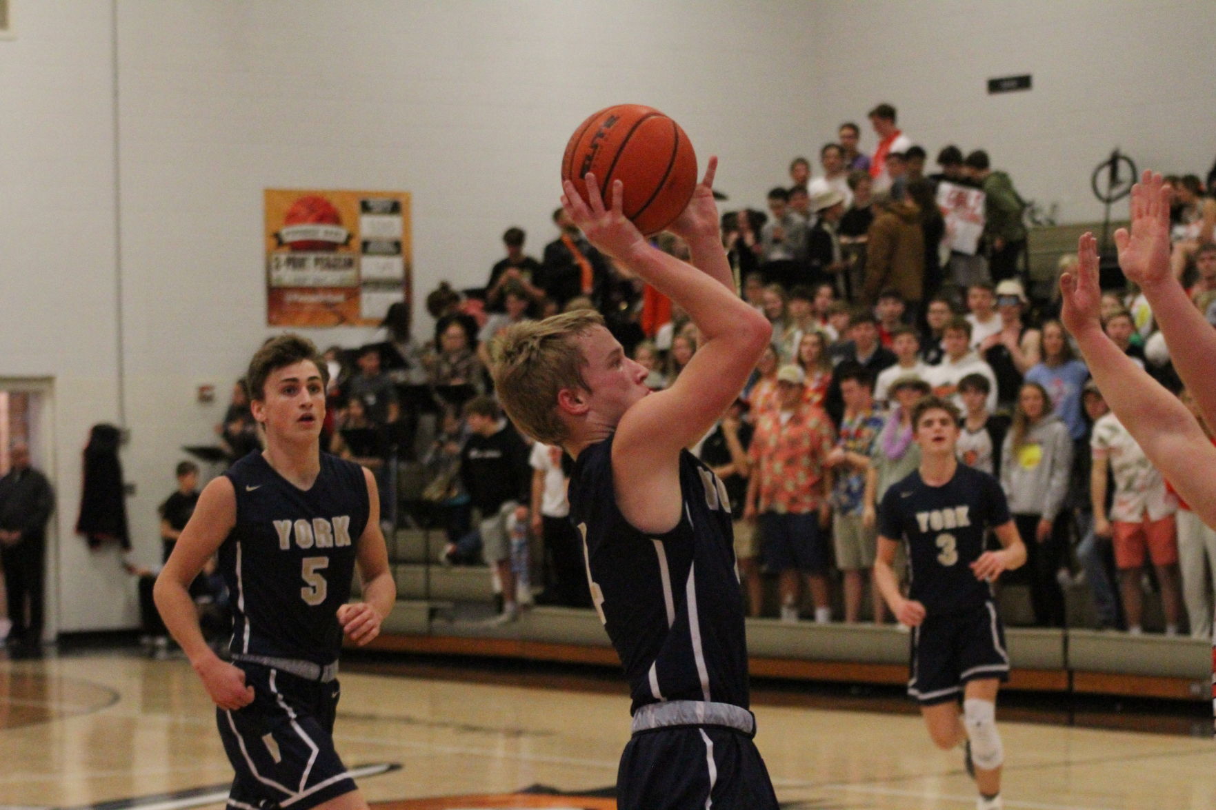 York boys basketball at Beatrice 10.jpeg